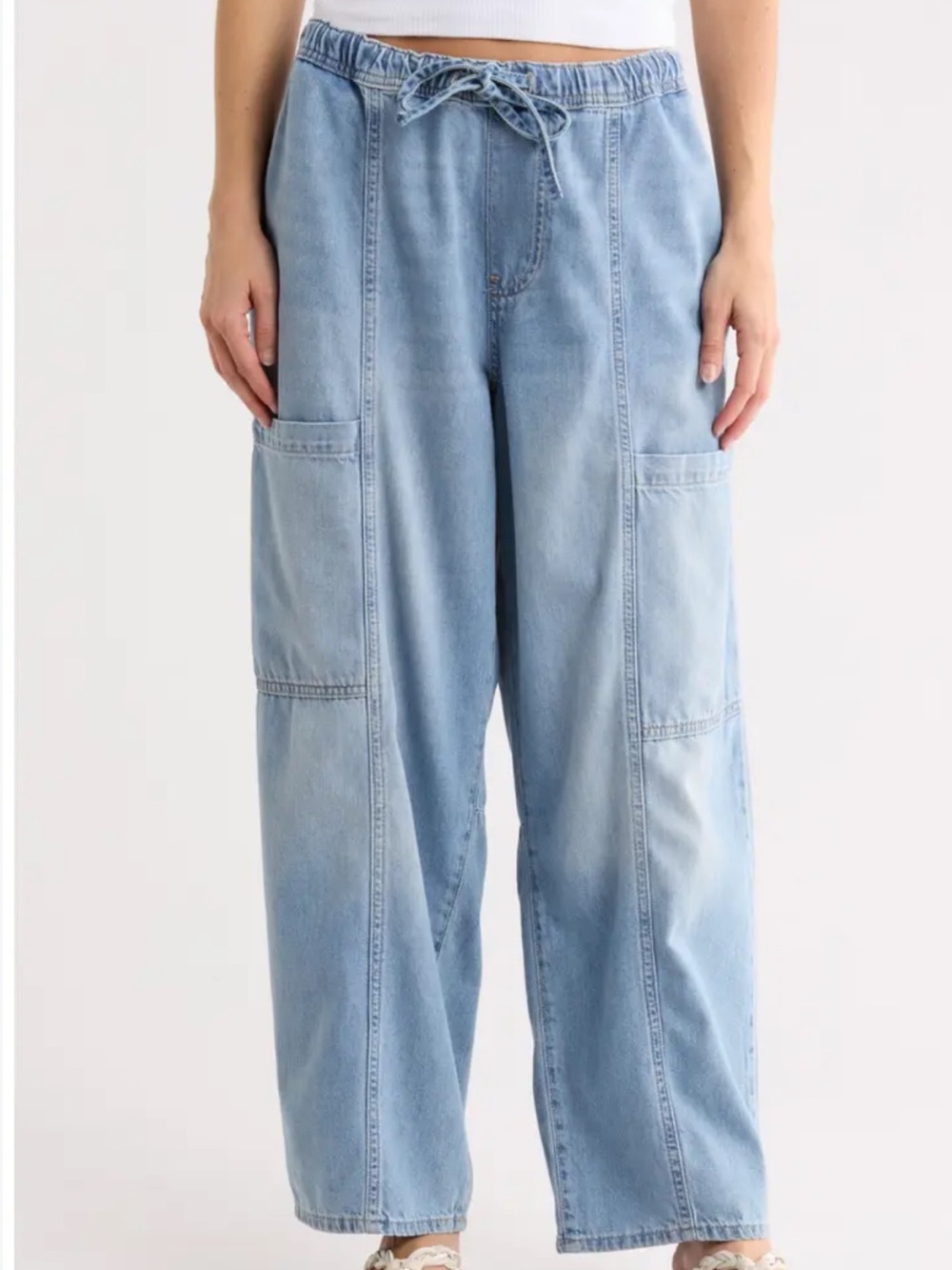 LUCKY BRAND PULL ON BARREL LEG DRAWSTRING WAIST JEANS SIZE MEDIUM